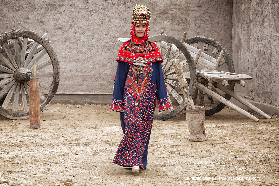 Свадебный костюм каракалпачки