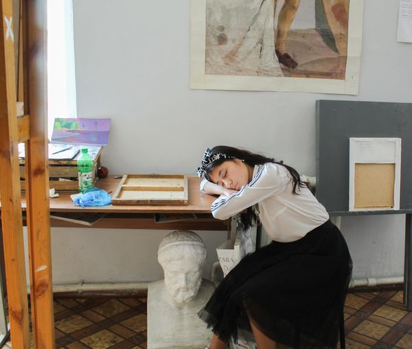 Кризис в образовании: от скандальных экзаменов до давления на СМИ