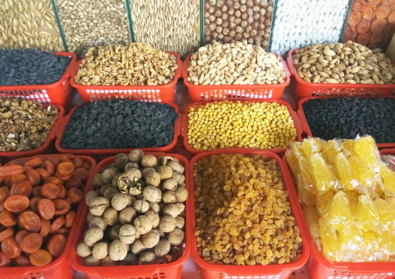 “Париж нервно курит в сторонке”