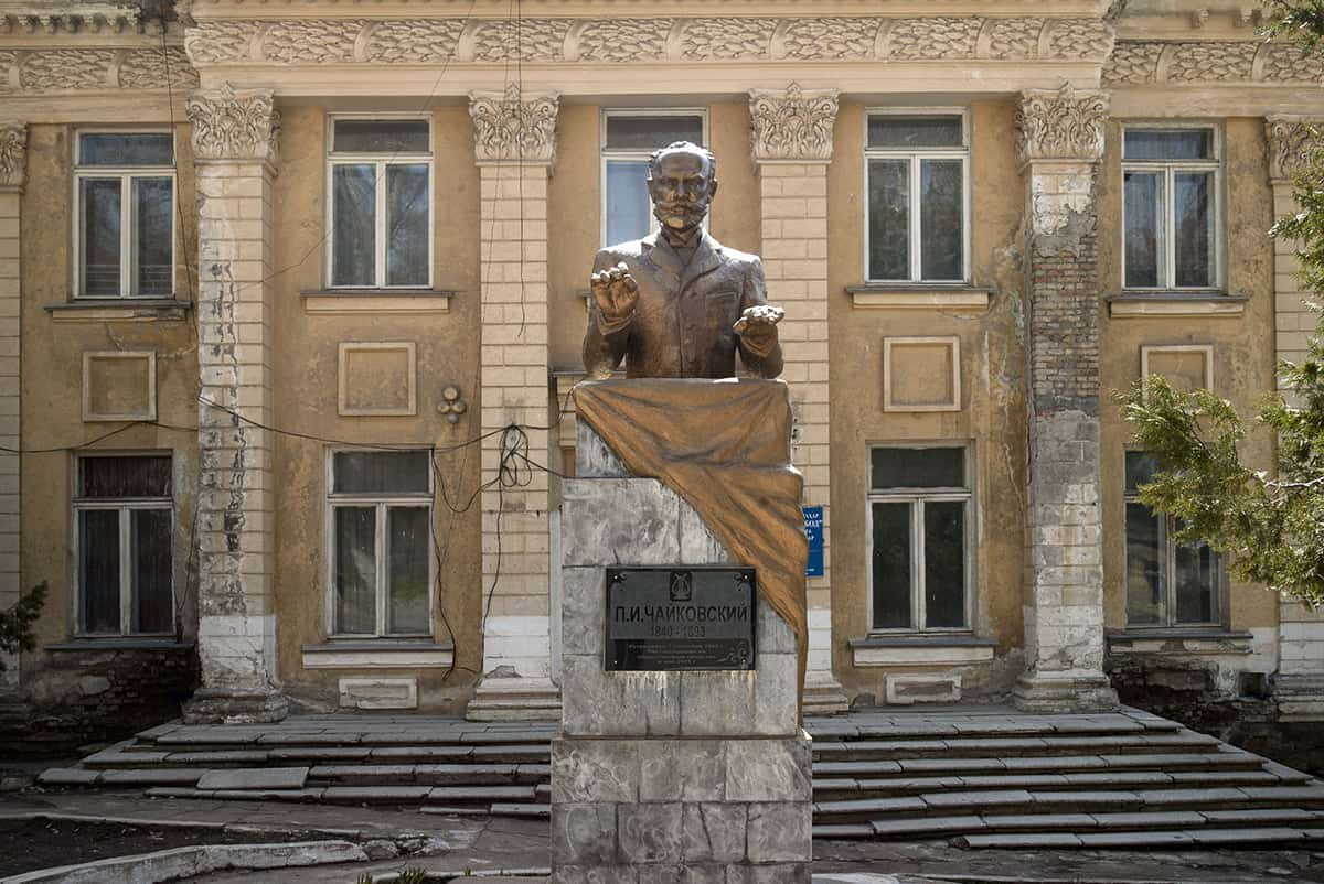 Янгиабад – сказочный городок в горах