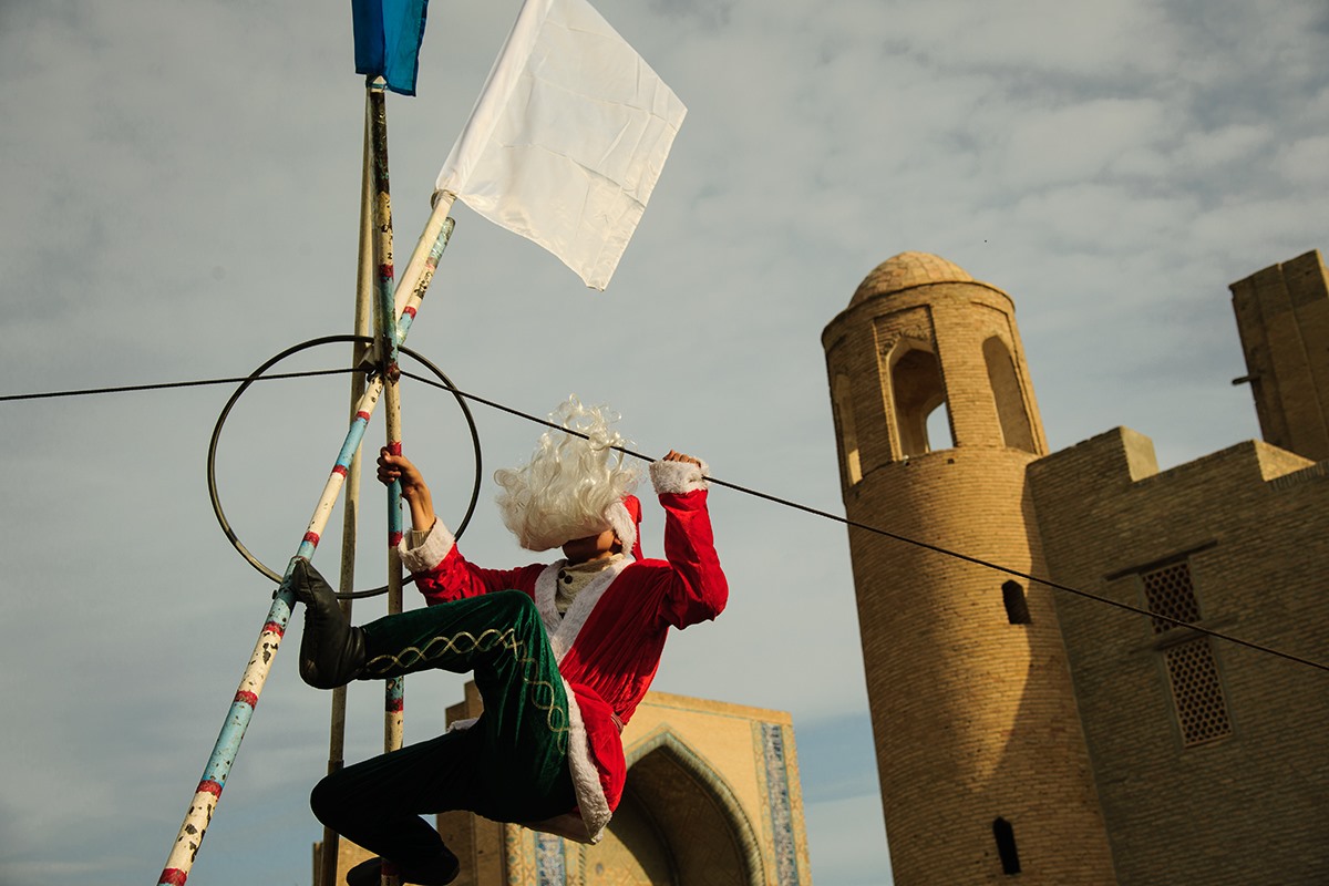 Институциональная мимикрия: рынок открывается, доступ закрывается